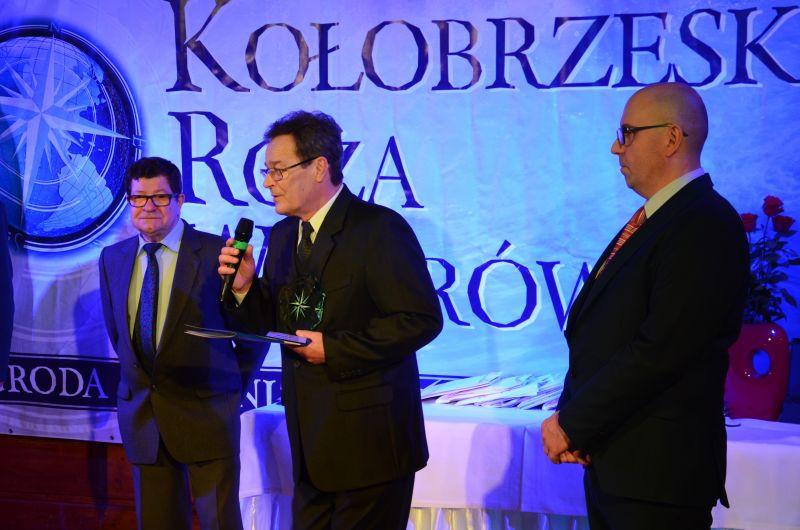 Miłośnicy Dawnej Motoryzacji otrzymali Różę Wiatrów
