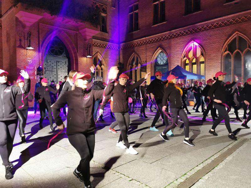 One Bilion Rising w Kołobrzegu (video)