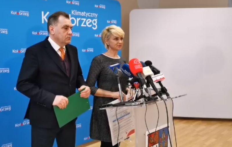 Władze miasta i powiatu odwołują wszystkie wydarzenia oraz zamykają placówki kulturalne i sportowe. Od poniedziałku zamknięte szkoły (video)