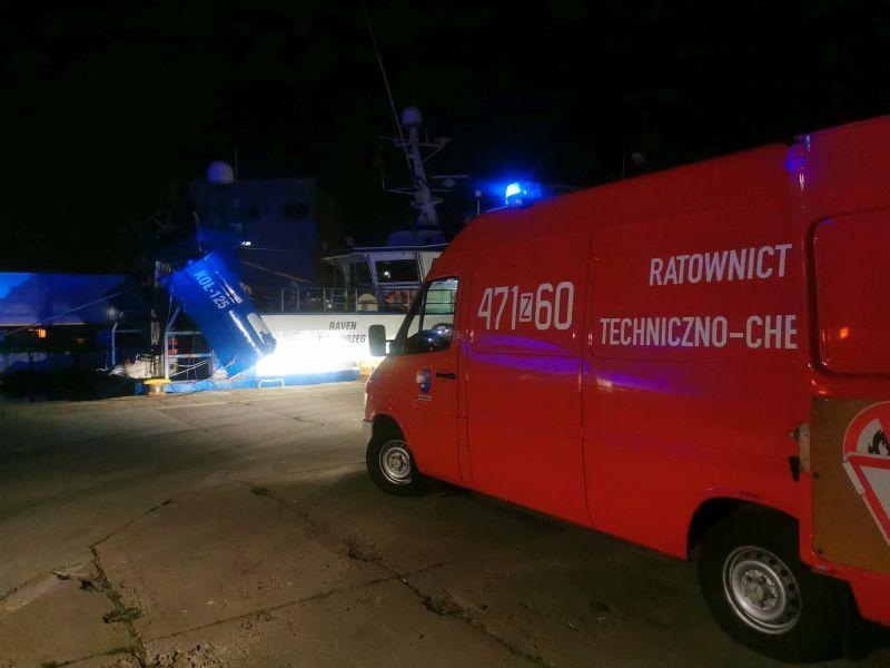 Specjalnie wyposażeni strażacy działają razem z pogranicznikami