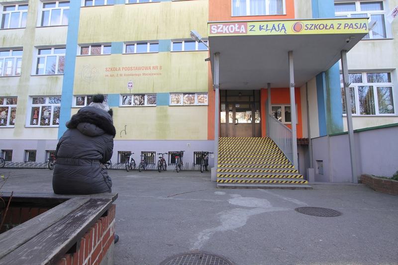 Szkoły zamknięte do Wielkanocy. 30 000 zł za złamanie kwarantanny