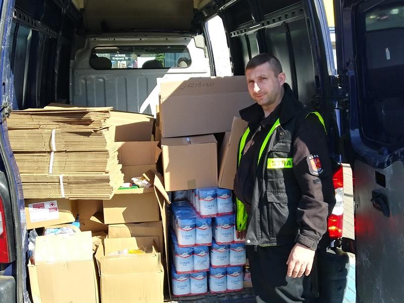Strażacy dostarczali paczki na terenie Gminy Kołobrzeg