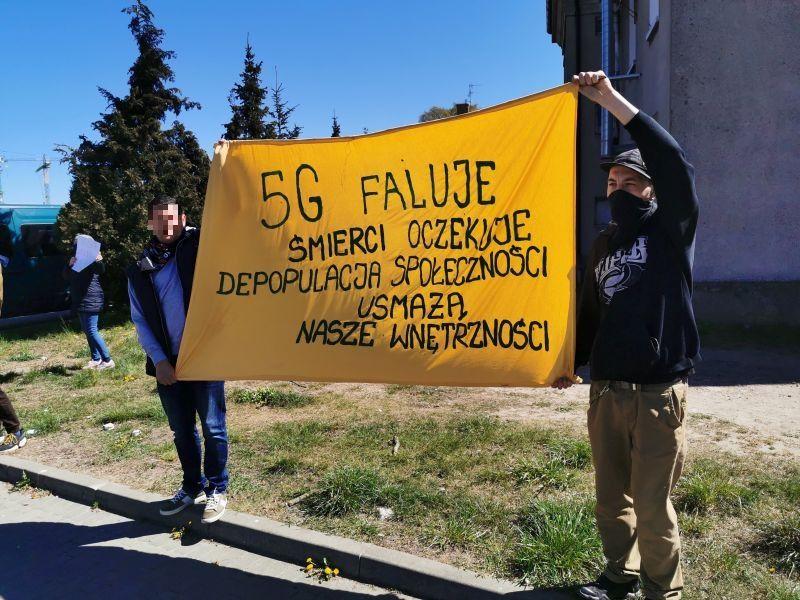 Koalicja Polska Wolna od 5 G chce m.in. zdemontowania sieci wi-fi w kołobrzeskich szkołach. Petycja trafiła do radnych (video)