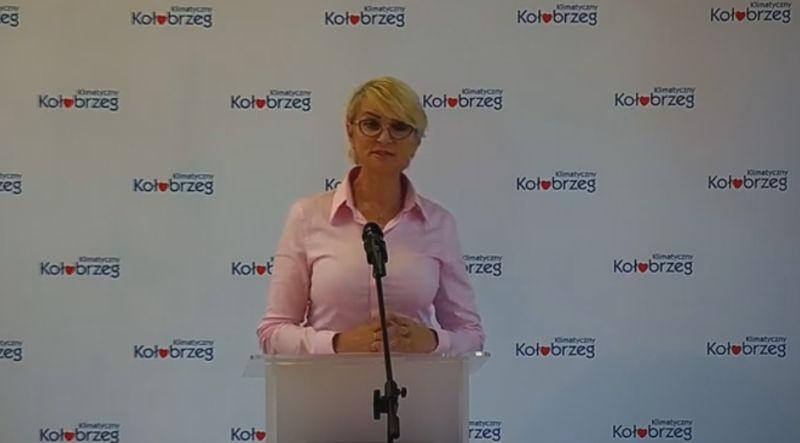 Miasto otwiera szkoły od poniedziałku. Z danych wynika, że niewiele dzieci pojawi się w placówkach (video)