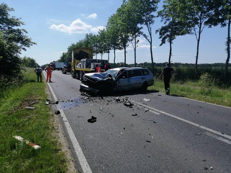 Zderzenie pod Gościnem. Droga jest zablokowana (Foto)
