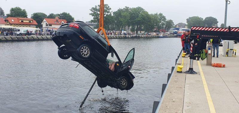 Trwa akcja w Mrzeżynie. Nie żyje 40-latek (Foto)