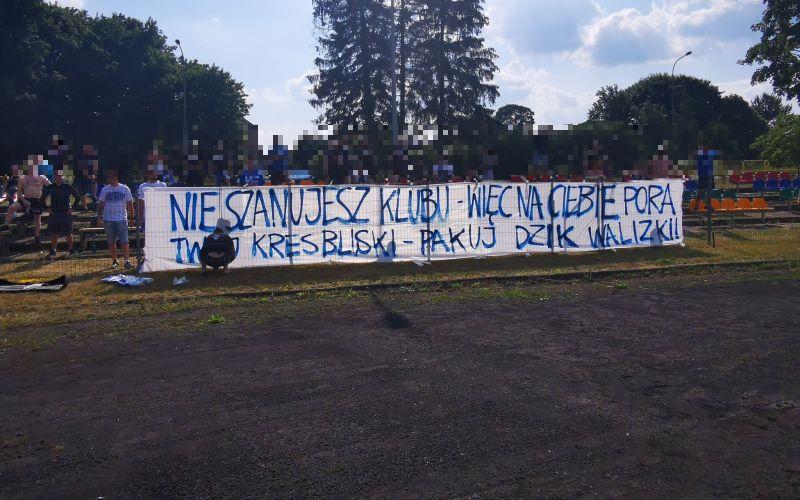 Na mecz pojechali tylko kibice. Kotwica przegrała walkowerem