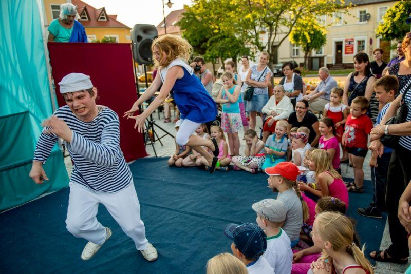 Teatr uliczny już w niedzielę na Skwerze Pionierów