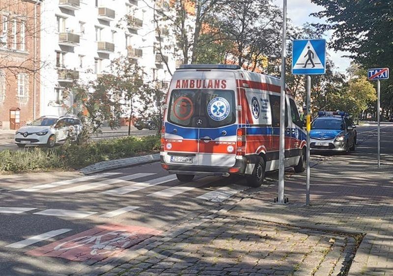 Potrącenie przy al. św. Jana Pawła II. Droga jest nieprzejezdna 