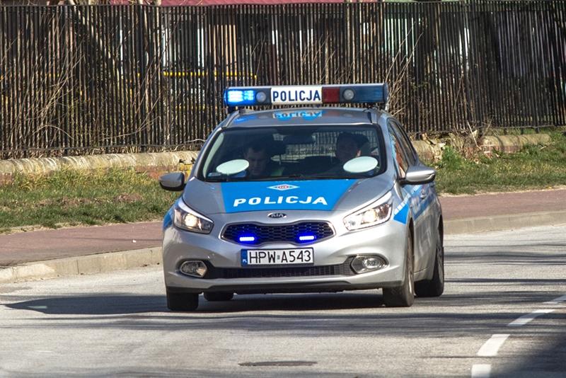 Po alkoholu i po narkotykach. Wpadł również pirat pędzący po mieście prawie 200 km/h