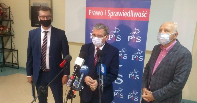 PiS wnioskuje o powołanie zespołu do spraw przyszłości Podczela. „Trzeba uporządkować tę przestrzeń”