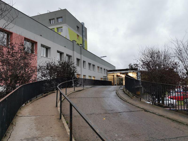 Koronawirus w szpitalu. Jeden z oddziałów na kwarantannie
