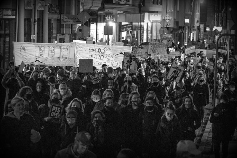 Protest w Kołobrzegu. Tak było w środę. Zobacz zdjęcia