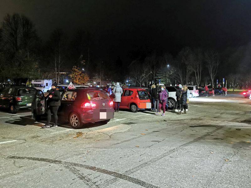 Kawalkada aut przejechała ulicami Kołobrzegu – były mandaty. Kolejny protest w mieście