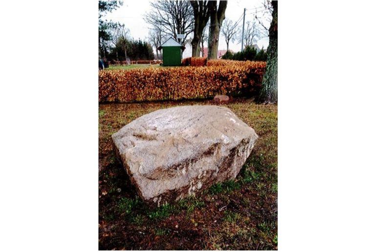 Wniosek o obelisk upamiętniający zbrodnię katyńską trafi na sesję. Miasto jest przeciwne lokalizacji w centrum