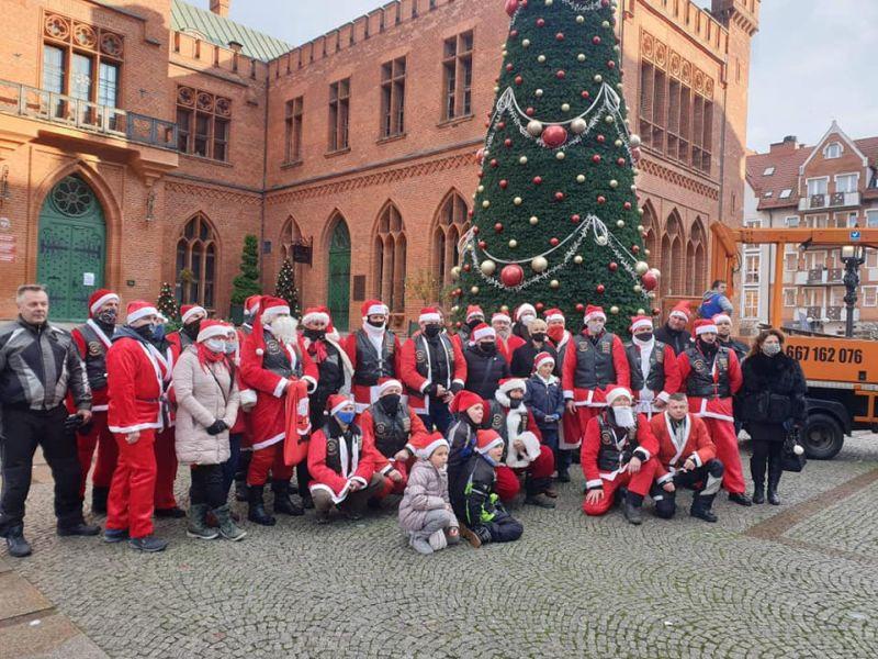 Motopaczka dojechała do potrzebujących (foto)