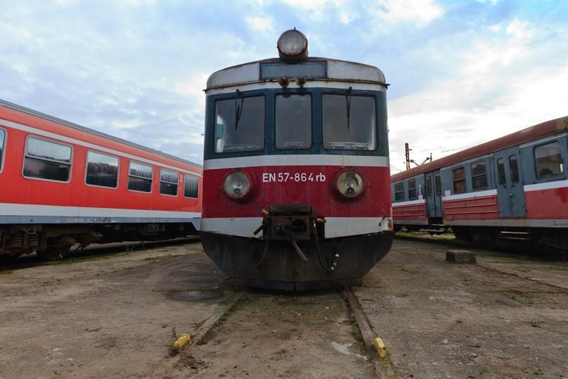 Kolejowy rozkład jazdy do oceny pasażerów
