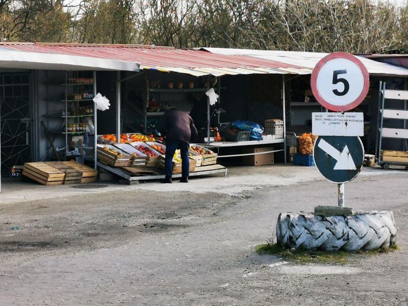 Zieleń Miejska przejmuje targowisko. Dzierżawca zrezygnował