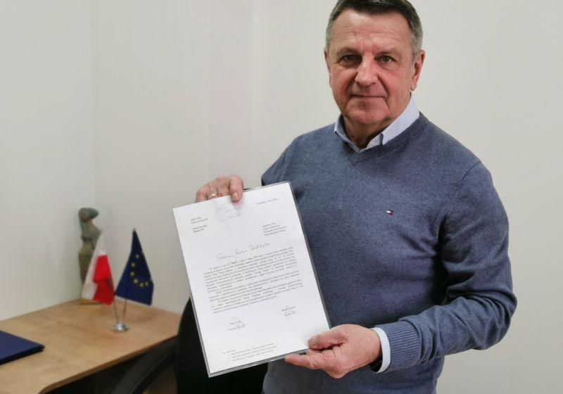 Poseł Hok pisze do premiera Morawieckiego w sprawie rozszerzenia tarczy antykryzysowej