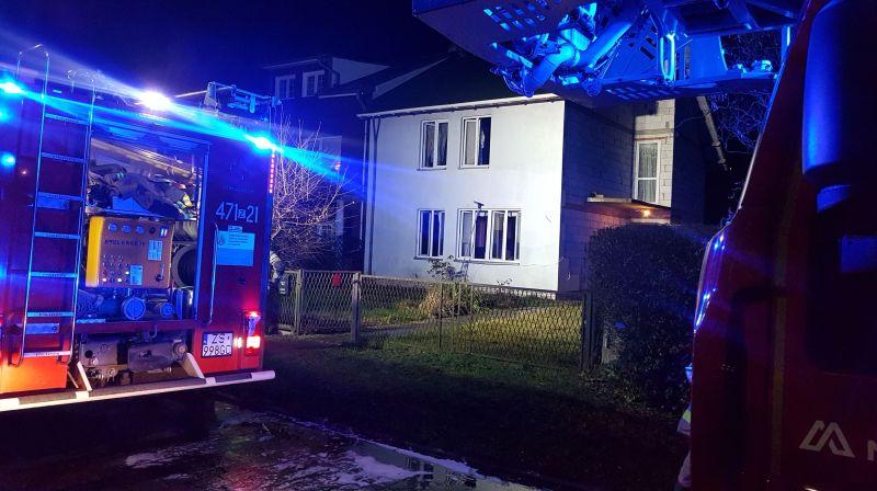 Zadymienie domu. Dziecko zabrane do szpitala