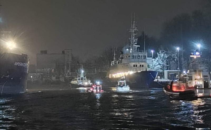Akcja ratunkowa. Łódź nabierała wody na morzu