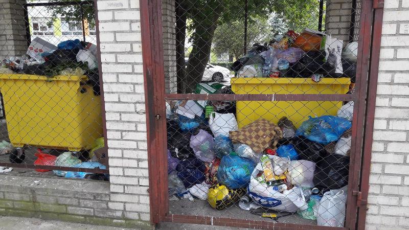 Źle posegregujesz śmieci? Zapłacisz podwójną stawkę i długo poczekasz na ich odbiór