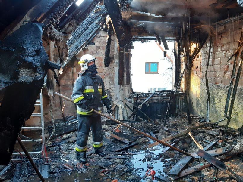 Pożar w Podczelu. Zobacz, jak i gdzie można pomóc pogorzelcom