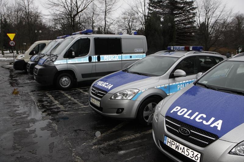 Policja ostrzega! Uwaga na oszustwa metodą na funkcjonariusza policji