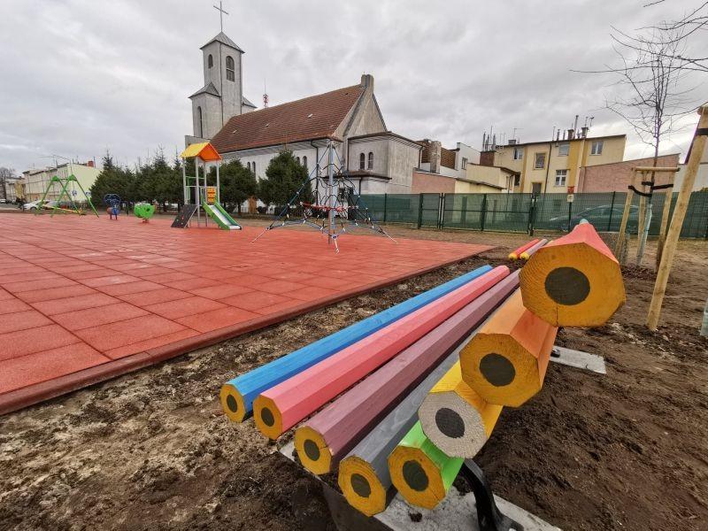 Plac zabaw przy ul. Jedności Narodowej już gotowy