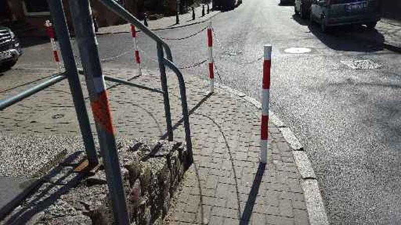 Za wąsko na Wąskiej 