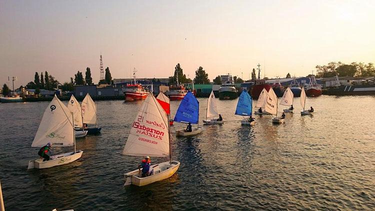 Pierwsza edycja Regat Międzyszkolnej Ligi Żeglarstwa Regatowego