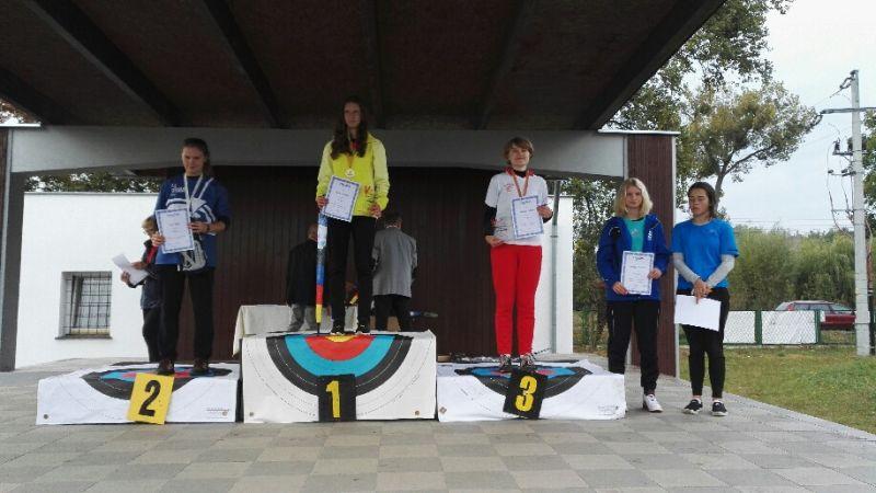 Łuczniczki z medalami 
