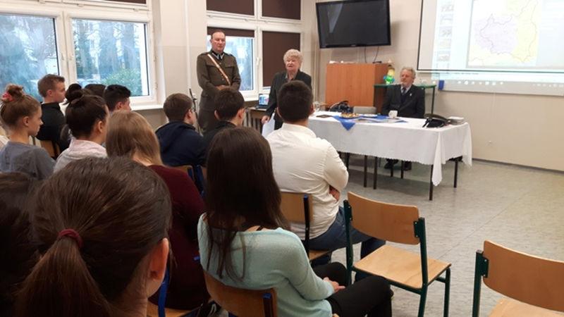 Dofinansowania dla trzech stowarzyszeń