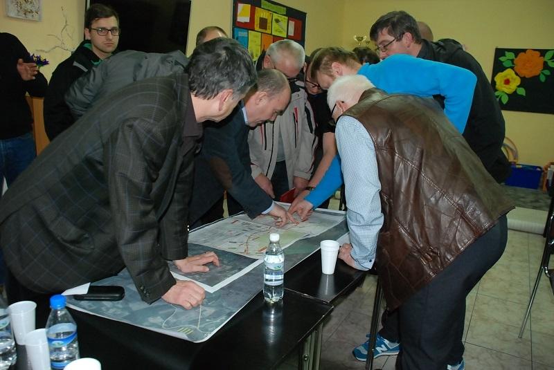 Ciężki sprzęt od S6 nie wjedzie ścieżką do Budzistowa. Mieszkańcy napisali sprzeciw