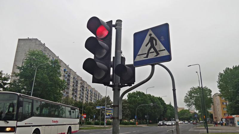 Bo światła są za głośne