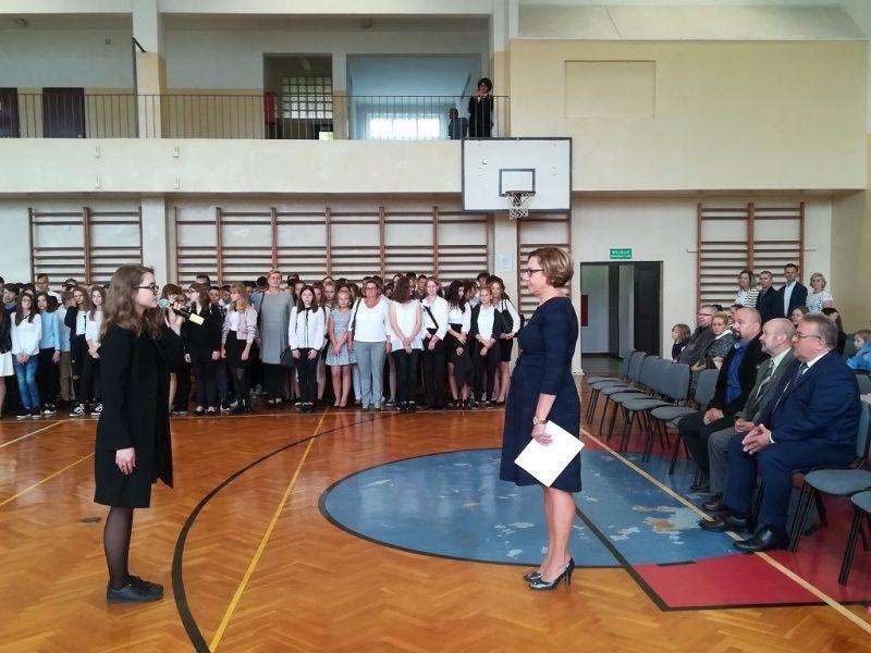 7000 uczniów rozpoczęło rok szkolny