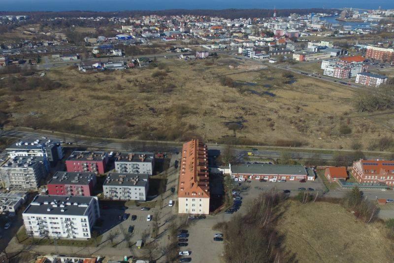 Miasto sprzedało kolejną działkę pod mieszkaniówkę 