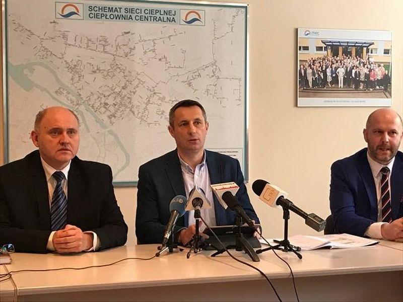 Dziura: Zrezygnowałem ze stanowiska prezesa, nie z pracy w MEC-u. Czyli o zamieszaniu w miejskiej spółce