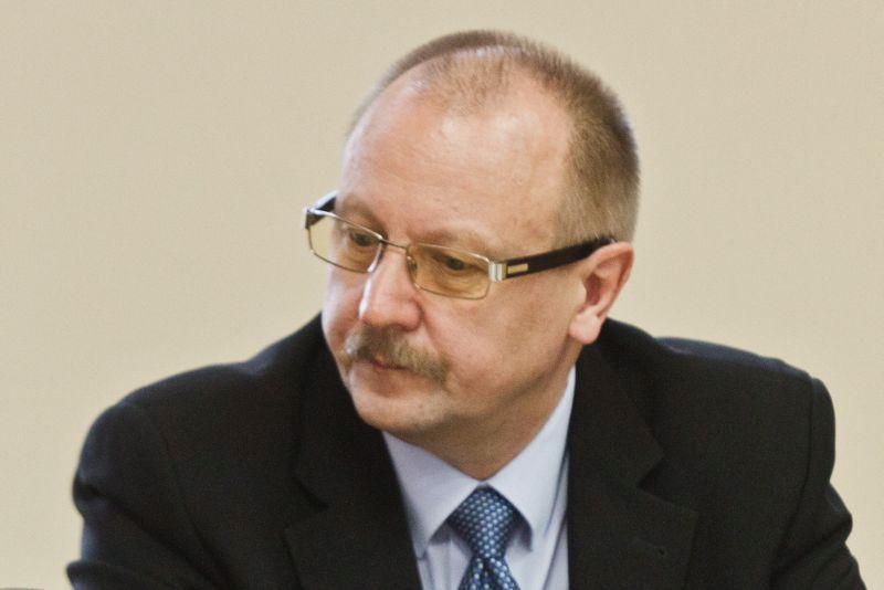 Cienki przewodniczący i „jazda” po Młynarczyku. A wszystko z powodu pasożytów