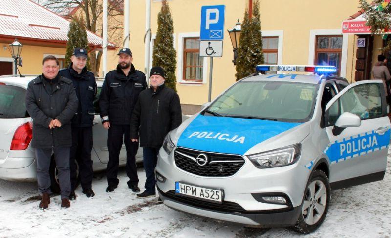 Nowy radiowóz w gminie Ustronie Morskie