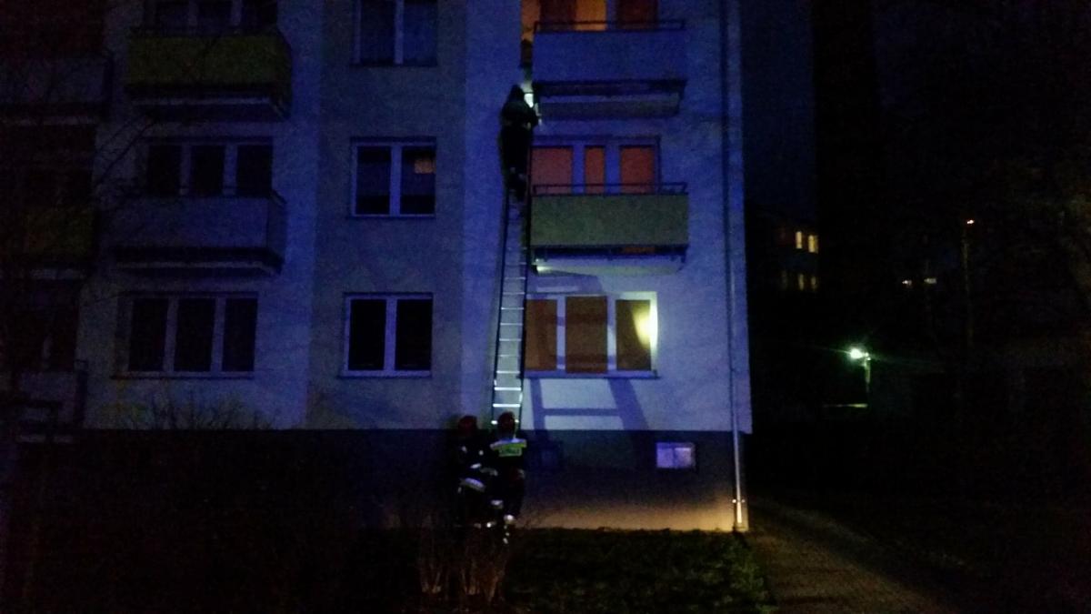 Do mieszkania weszli przez balkon