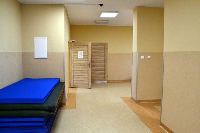 Koniec lekcji w remizie. Uczniowie z Charzyna wrócili do szkoły