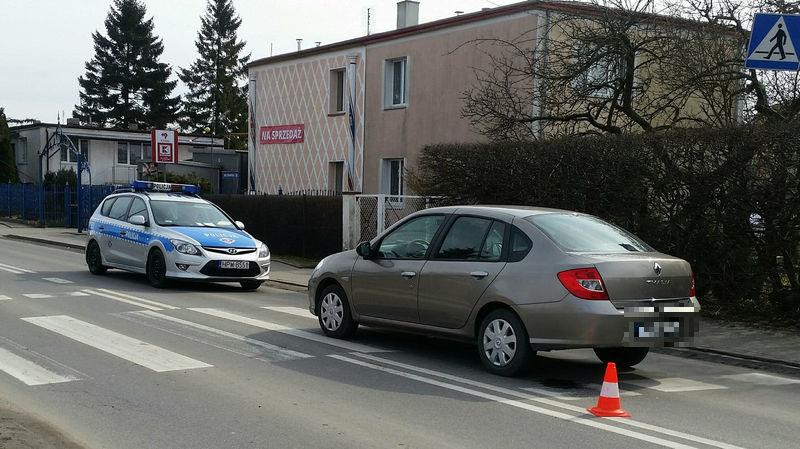 Kobieta z dzieckiem potrącona na przejściu dla pieszych