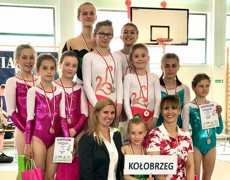 Medale zaowdniczek Akademii LaPassion