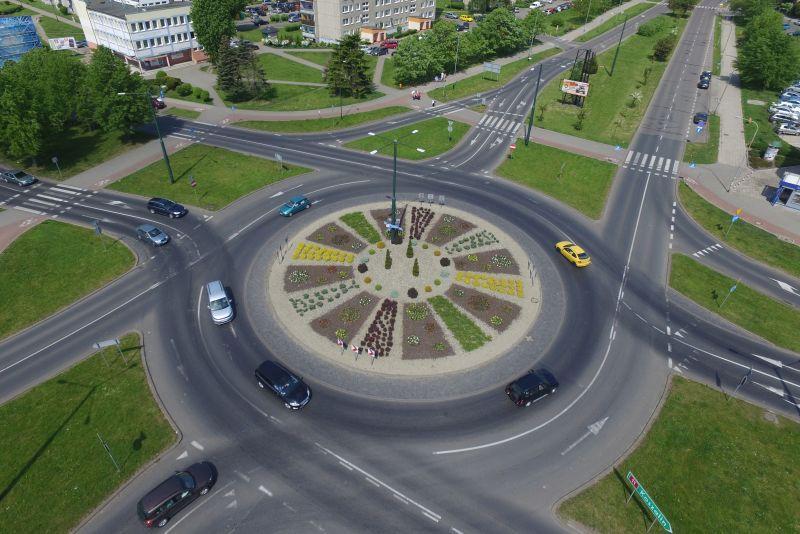 Czy znaki powinny kierować na nową obwodnicę?