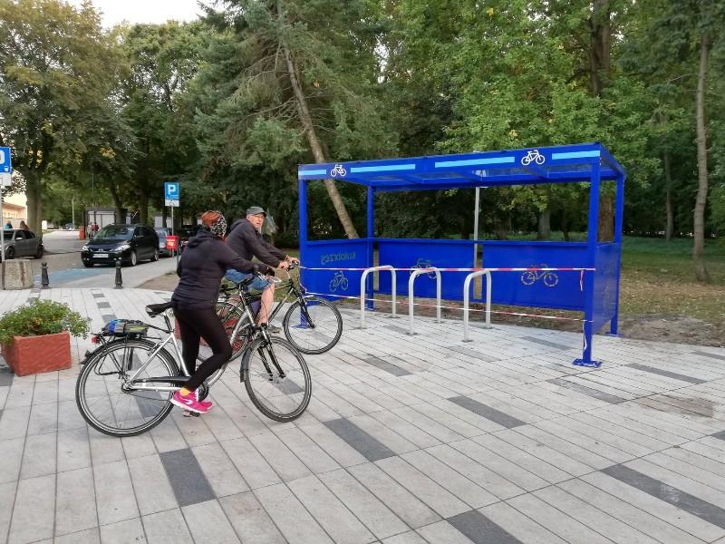 Nad morzem rower zostawisz pod dachem