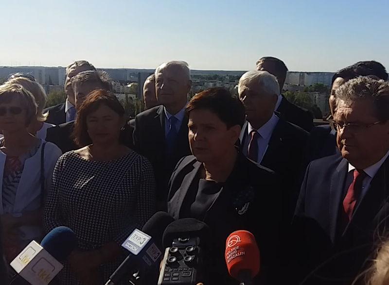 Beata Szydło: Stawiamy na tych, którzy chcą zmieniać Polskę. PiS pokazał liderów list