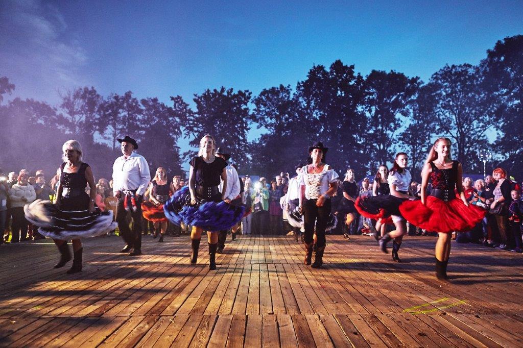 Dozynki w Ustroniu Morskim (Foto)