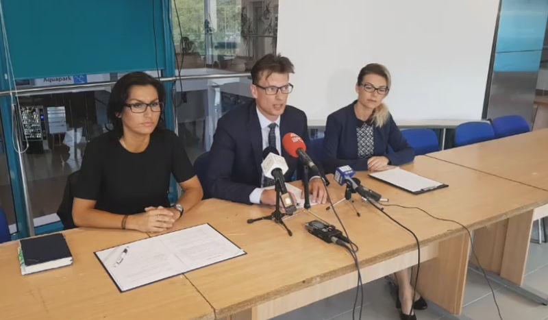 Bony zdrowotne dla seniorów, kontrakt dla ambitnych. Czyli program społeczny Macieja Bejnarowicza (video)
