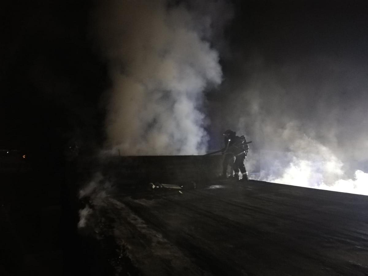 Spore zadymienie z pożaru w budynkach przy ul. Jedności Narodowej